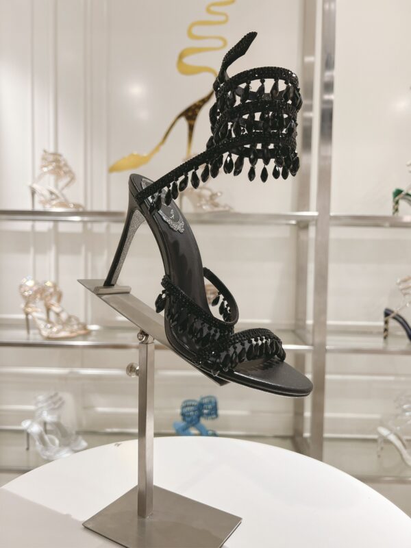 sy_no_E8BA30BE3CC24BDE649041DF94E2BD3C_2 Black Crystal Chandelier Spiral High-Heel Sandals