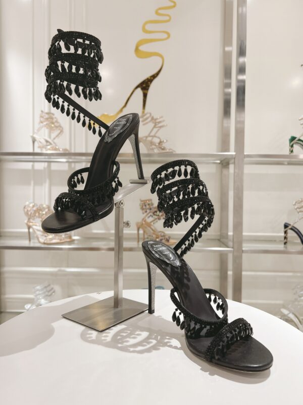 sy_no_E8BA30BE3CC24BDE649041DF94E2BD3C_4 Black Crystal Chandelier Spiral High-Heel Sandals