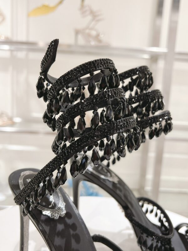 sy_no_E8BA30BE3CC24BDE649041DF94E2BD3C_8 Black Crystal Chandelier Spiral High-Heel Sandals