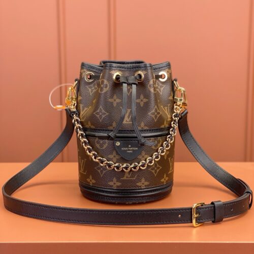 sy_no_E8DDB1DA478DECE253421E8BCB8811A8_0 Monogram Canvas & Black Leather Bella Bucket Bag