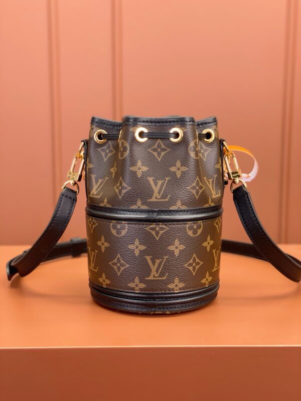 sy_no_E8DDB1DA478DECE253421E8BCB8811A8_7 Monogram Canvas & Black Leather Bella Bucket Bag