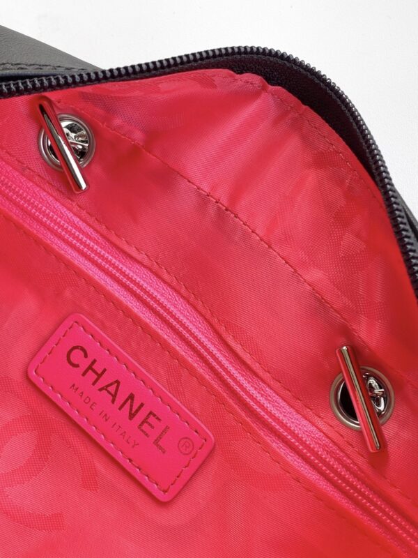 sy_no_E8DF091ACCFB7389BBABDCE95F6B0E24_8 Vintage Cambon Boston Bag