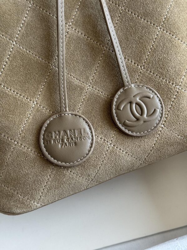 sy_no_E979C31F5327597AB15A22E6BC23C0AC_2 Sand Gold / Khaki Beige Suede Quilted Drawstring Bucket Bag