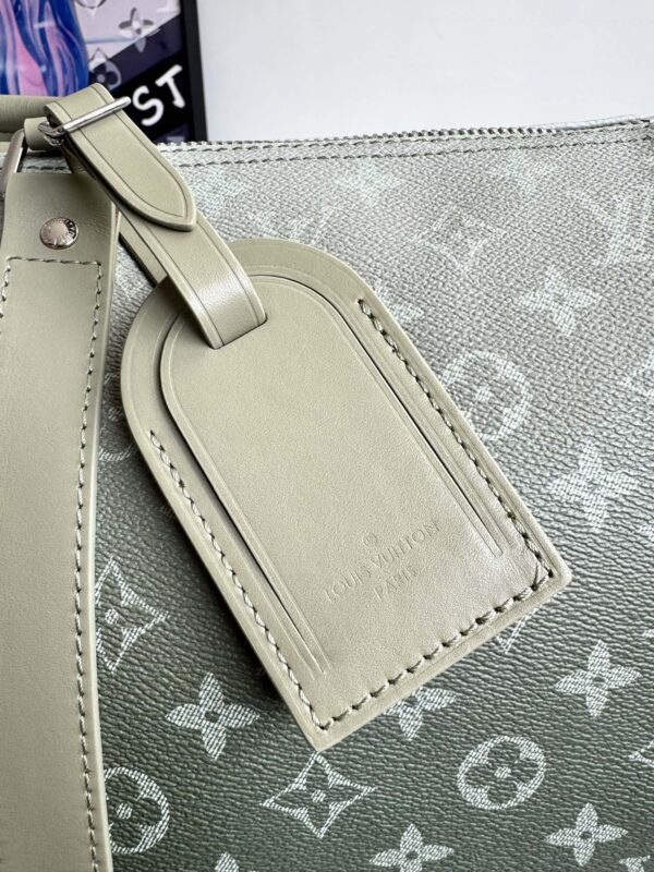 Louis Vuitton Keepall Bandoulière 45 Travel Bag