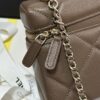 sy_no_EA04AB4E55377D62959C3069E45AE6CA_4 Milk Tea Brown Quilted Leather Lunchbox Chain Bag