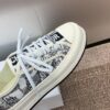 sy_no_EA28DFC51F906B0F1012822691487BF4_7 Black & White Toile de Jouy Platform Canvas Sneakers