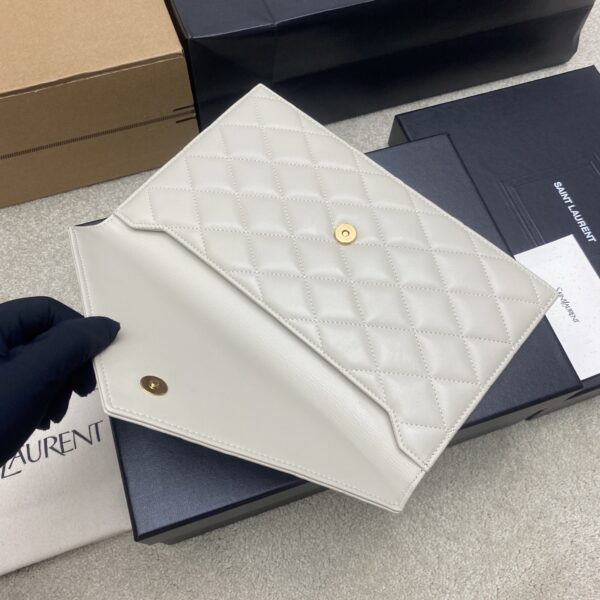 sy_no_EA4B3AA32309C650EB34CED13A5866CD_6 Saint Laurent Gaby Quilted Envelope Clutch – White