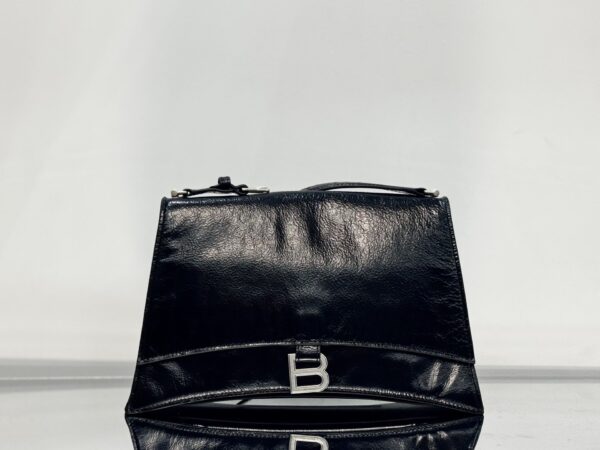 sy_no_EA783F14C19FF577EDF4D0A298FF5E21_0 Balenciaga Crush Leather Shoulder Bag