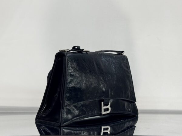 sy_no_EA783F14C19FF577EDF4D0A298FF5E21_1 Balenciaga Crush Leather Shoulder Bag