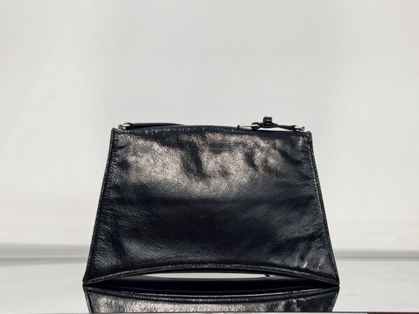 sy_no_EA783F14C19FF577EDF4D0A298FF5E21_2 Balenciaga Crush Leather Shoulder Bag