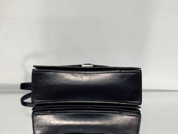 sy_no_EA783F14C19FF577EDF4D0A298FF5E21_3 Balenciaga Crush Leather Shoulder Bag