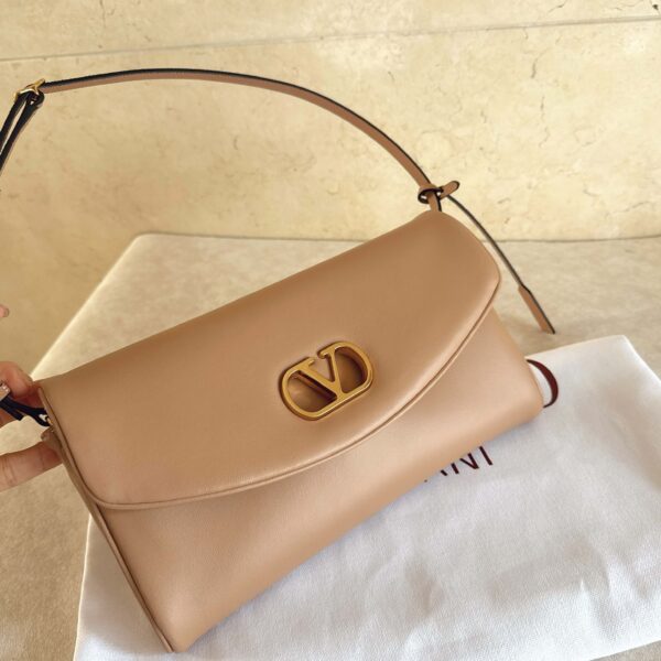 sy_no_EB59137810651E0083613BBF005ABBD4_1 VALENTINO GARAVANI Devain Small Shoulder Bag in Lambskin