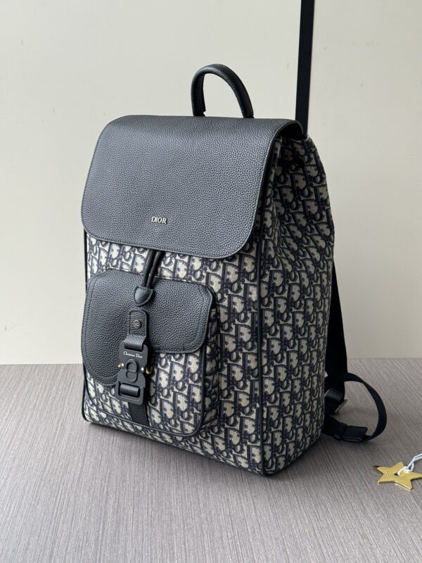sy_no_EC06179A174B03C6FB23A73136FFCC96_2 Dior Motion Saddle Backpack – Blue Oblique & Black Grained Leather