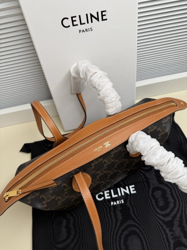 sy_no_ECF26242636C4E27359A42C902150517_5 Celine Triomphe Handbag – Calfskin with Textile Lining – New Convertible Style