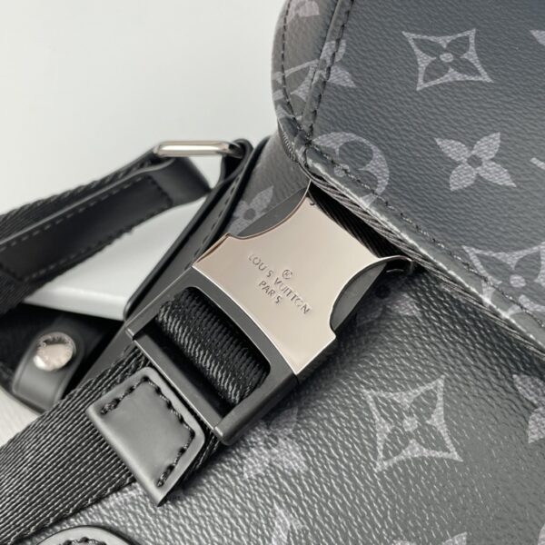 sy_no_ED19AFF8299D7805743829C6C3189B67_6 Louis Vuitton Messenger PM Voyager – Monogram Eclipse