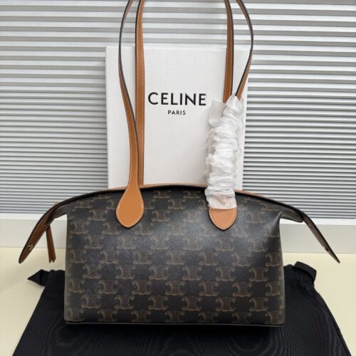 CELINE Triomphe Duffle Small Bag