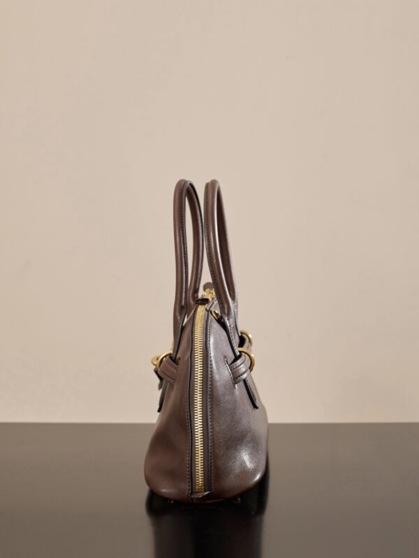 sy_no_EF27EBE54341947FD3A4FA95BD3F75D6_7 MIUMIU Aventure Medium Shell Bag in Heather Wood Color