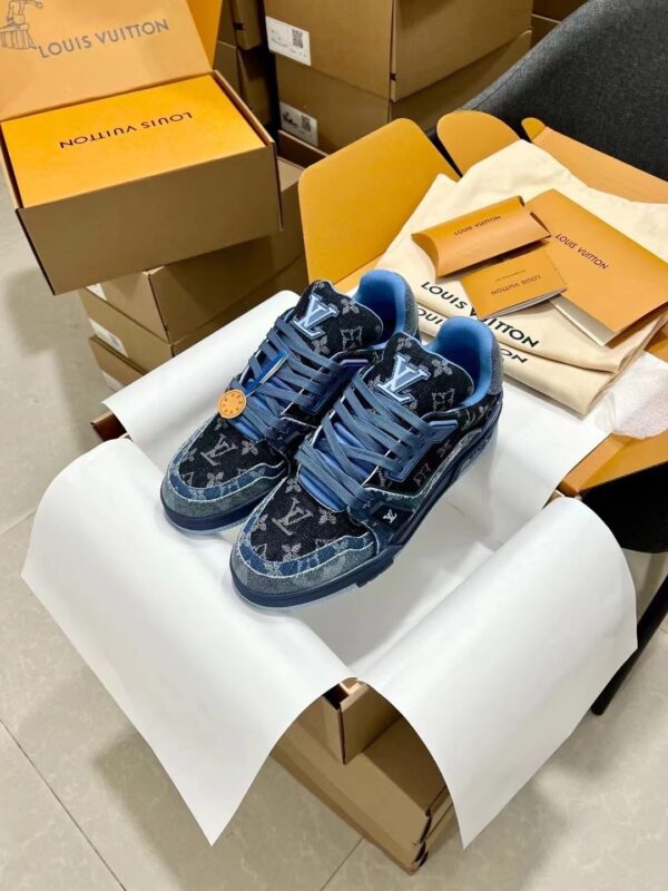sy_no_EF67E459B6BECD36F88525F71DD10496_1 Louis Vuitton LV Trainer Blue Monogram Denim Retro Sneakers