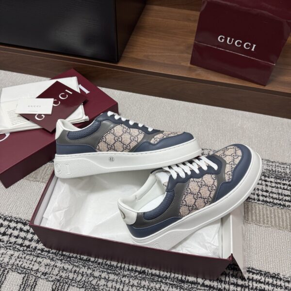 sy_no_EFDC9E6CA573DBE35C6CF00931E319C2_3 Gucci Re-Web Sneaker in Beige/Blue GG Canvas with Blue & Grey Leather Trim
