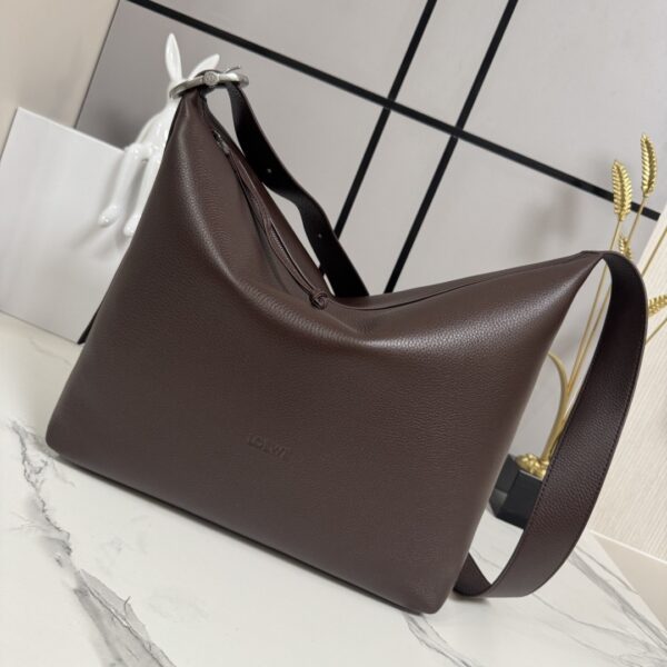 sy_no_F0126B8B63A53E7F72B59FDF61274929_0 Loewe Loop Hobo Bag – Soft Grained Calfskin Leather