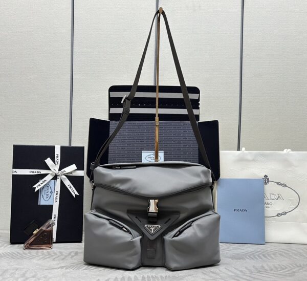 sy_no_F05CBD4E24080BC1578D7F8D75BD080E_0 Gray Recycled Nylon Utility Messenger Crossbody Bag