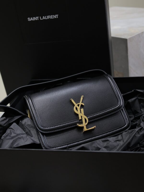 sy_no_F0F056406ECCBFF68F95B257E0AC057C_1 Solferino Box 19cm Shoulder Bag – Black Box Leather