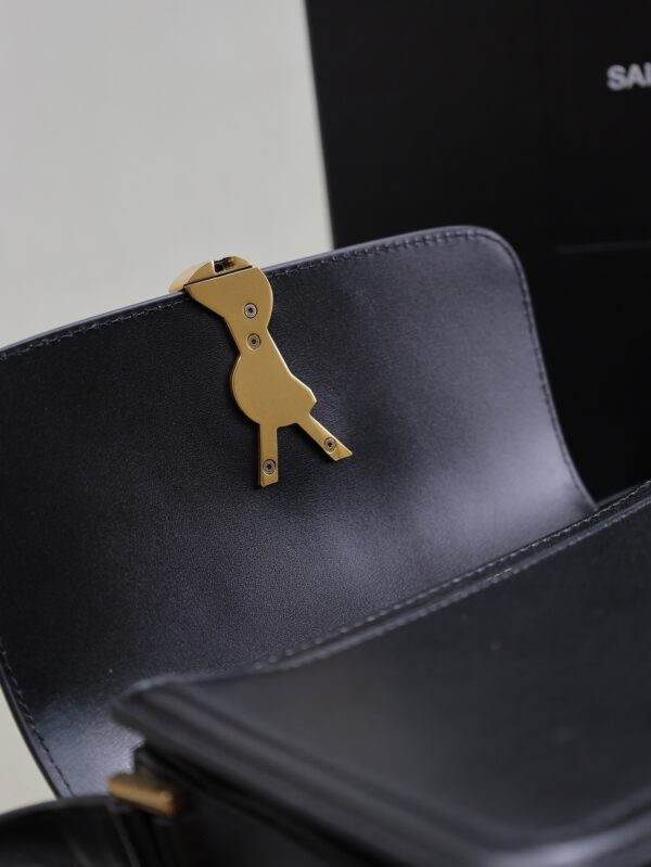 sy_no_F0F056406ECCBFF68F95B257E0AC057C_7 Solferino Box 19cm Shoulder Bag – Black Box Leather