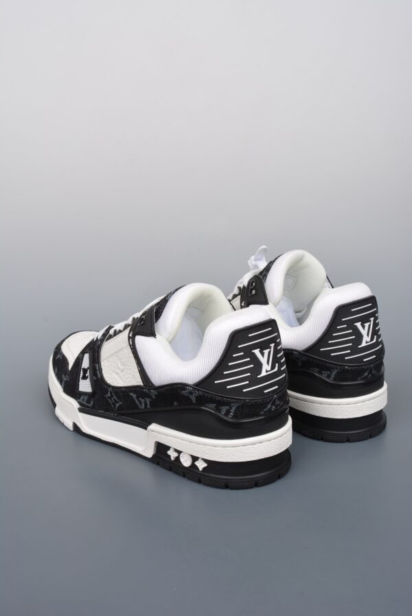 sy_no_F1662C4C50CCCFE6E7D0110E4FF695DA_1 2021s Limited-Edition Colorway Trainer Sneakers