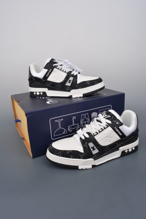 sy_no_F1662C4C50CCCFE6E7D0110E4FF695DA_4 2021s Limited-Edition Colorway Trainer Sneakers