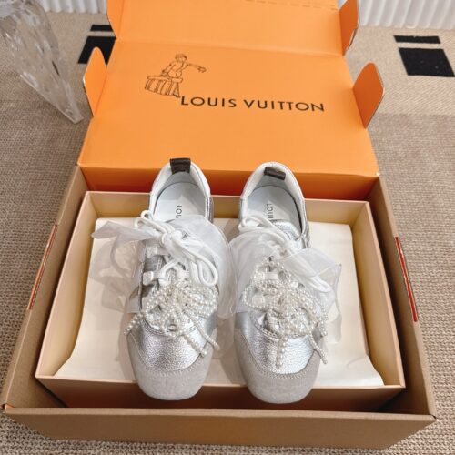 sy_no_F170B403272174C90452268B8290C50B_0 Louis Vuitton Metallic Silver Pearl Bow Ribbon Thin-Sole Sneakers