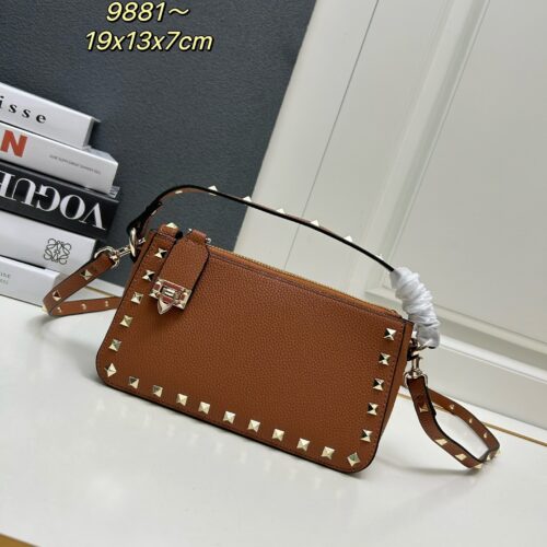 sy_no_F2A09804BFCDD5F26D958803E30CAA72_0 Valentino Garavani Rockstud Small Leather Crossbody Bag