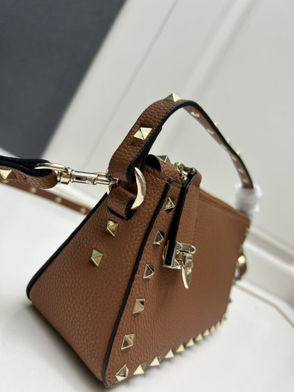 sy_no_F2A09804BFCDD5F26D958803E30CAA72_4 Valentino Garavani Rockstud Small Leather Crossbody Bag