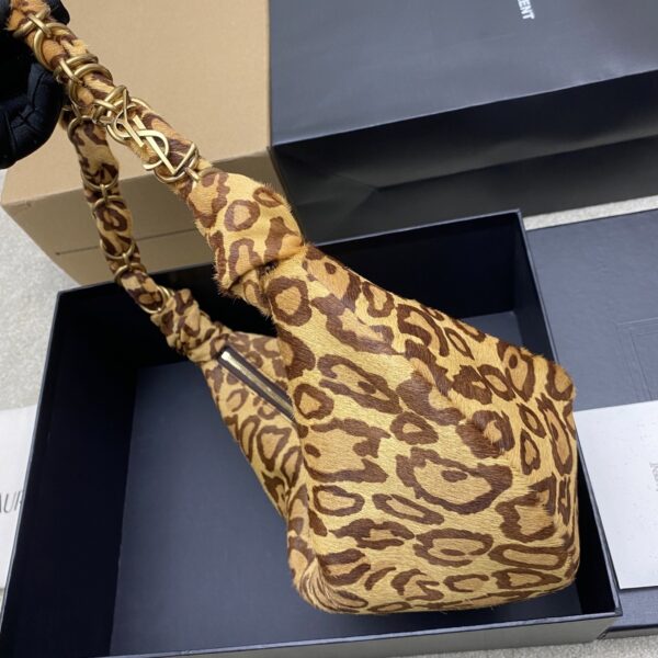 sy_no_F3C1B0E0D0746B9520F17A3F72D49ADF_2 YSL Amalia Medium Crescent Bag – Leopard Haircalf & Gold