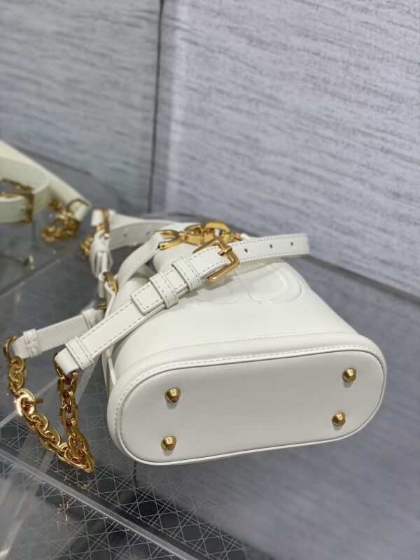 sy_no_F3CDC6370CE628B83A4BD9AA237254A3_6 Dior C'est Dior Bucket Bag – Blue Oblique Jacquard