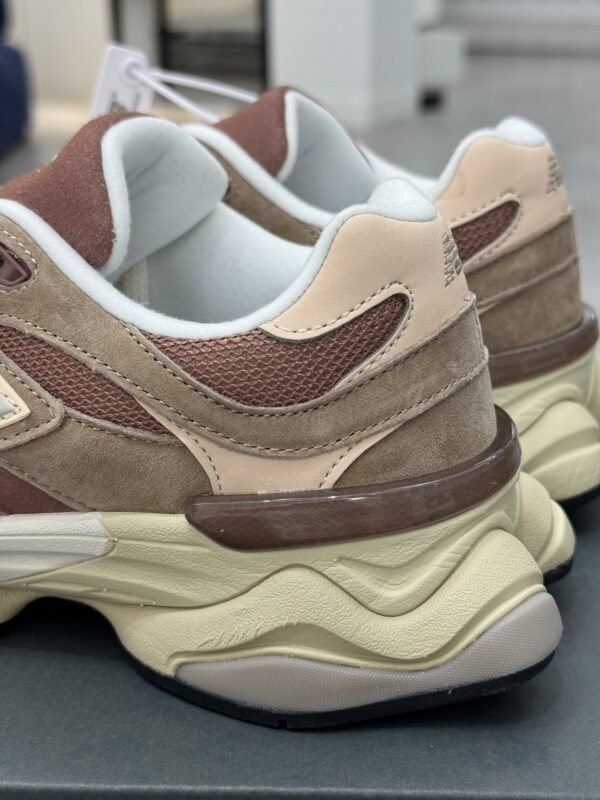 sy_no_F3E0455EBD74D972E161023B7CFFF61A_5 Brown & Dusty Pink 9060 Retro Sneakers