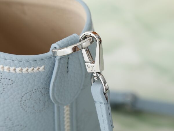sy_no_F482DF1384FE5C5EA569109A07896545_5 Ice Blue Mahina Perforated Leather Tote Bag
