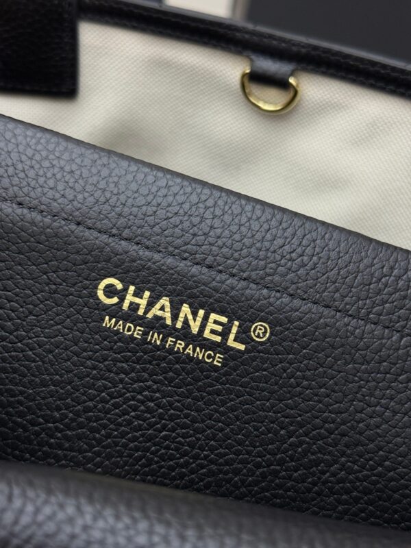 sy_no_F4EFE106ECFAE8F50415B454876E913E_8 Chanel 26S Baguette Bag – Grained Calfskin Leather