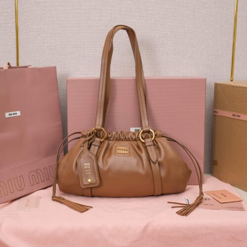 sy_no_F6B1C2C2887FFAD613BB3E85D55364D9_0 Brown Archive-Inspired Drawstring Ruched Shoulder / Underarm Bag
