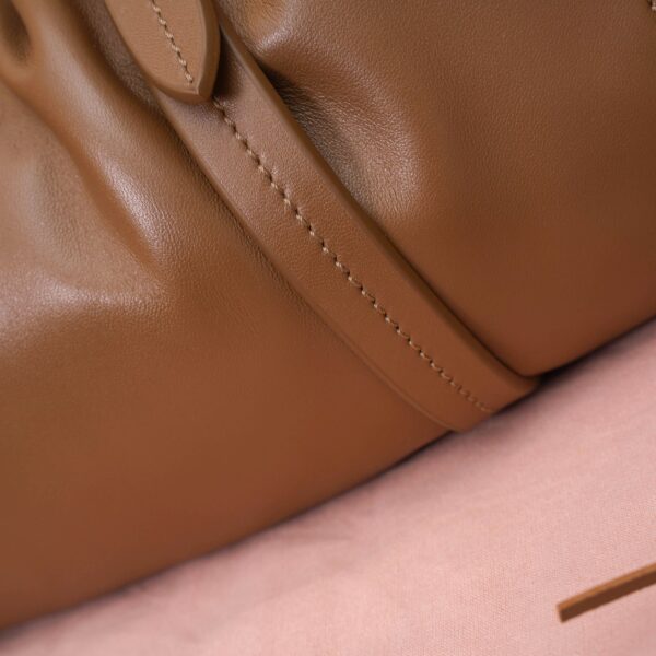 sy_no_F6B1C2C2887FFAD613BB3E85D55364D9_8 Brown Archive-Inspired Drawstring Ruched Shoulder / Underarm Bag
