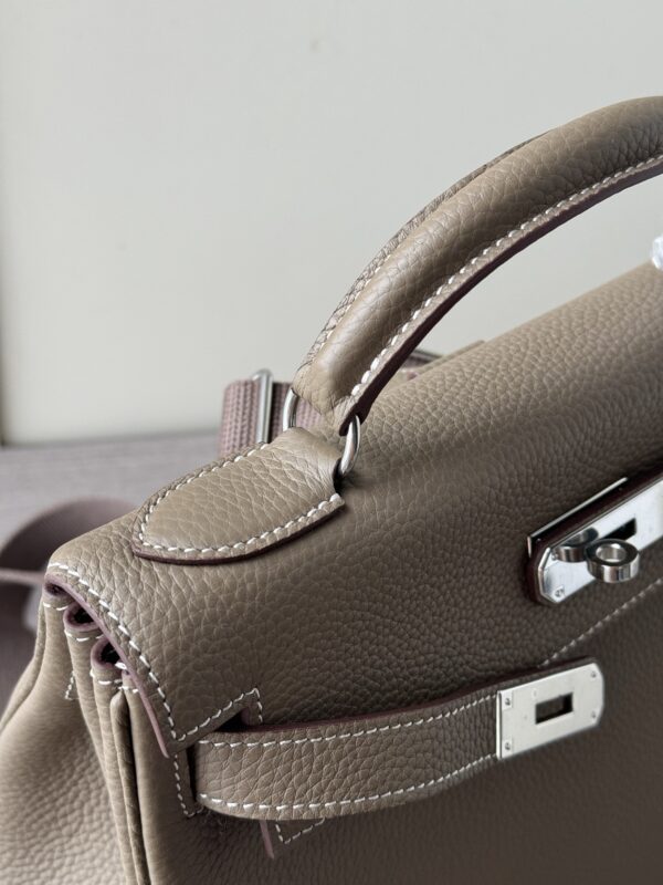sy_no_F7B2AFD84D4F2080F67362212BBD7B1A_4 Kelly Ado 28 Backpack – Elephant Gray Togo Leather
