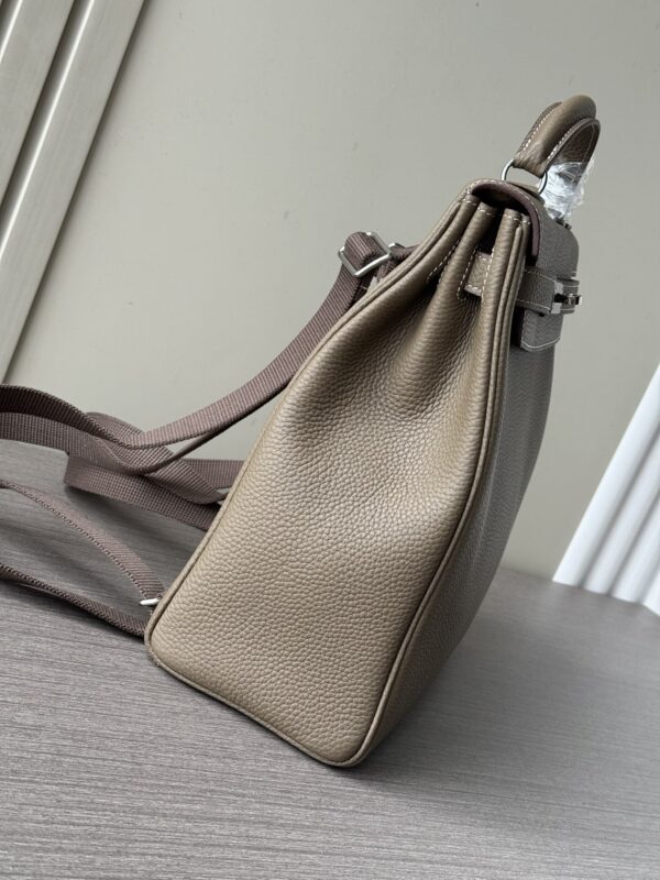 sy_no_F7B2AFD84D4F2080F67362212BBD7B1A_5 Kelly Ado 28 Backpack – Elephant Gray Togo Leather