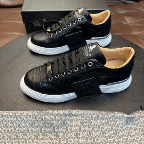 Black Croc-Embossed Leather 3D Logo Low-Top Sneakers