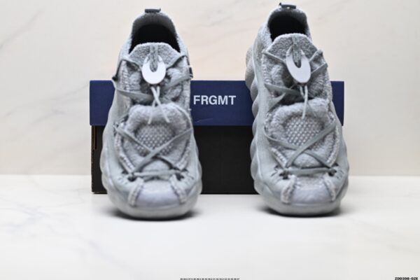 sy_no_F92F8C23FC7D4F94B1C1D630AE3AD9CD_6 Fragment x Nike Mind 002 Custom – Cement Grey / Electric Blue