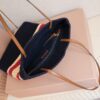 sy_no_FB9C394FA604522EC52CB55E4398E10C_8 Miu Miu Logo-Embellished Crochet Tote Bag