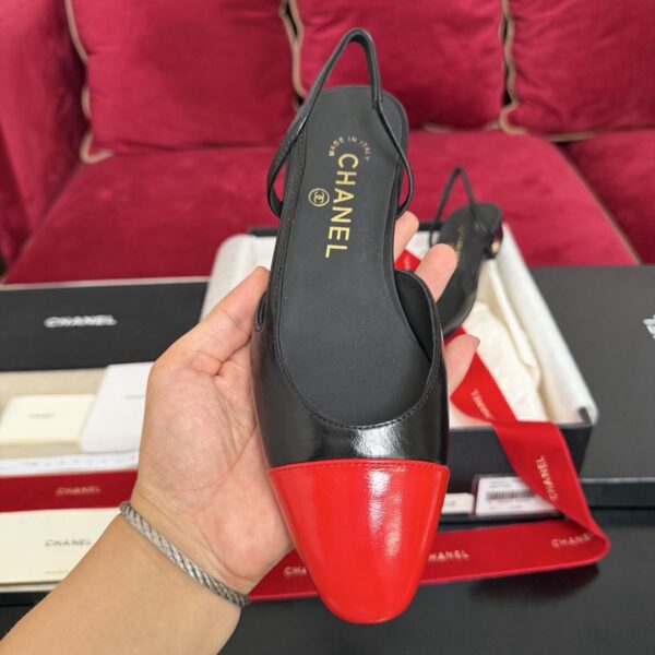 Black & Red Two-Tone Slingback Low-Heel Shoes