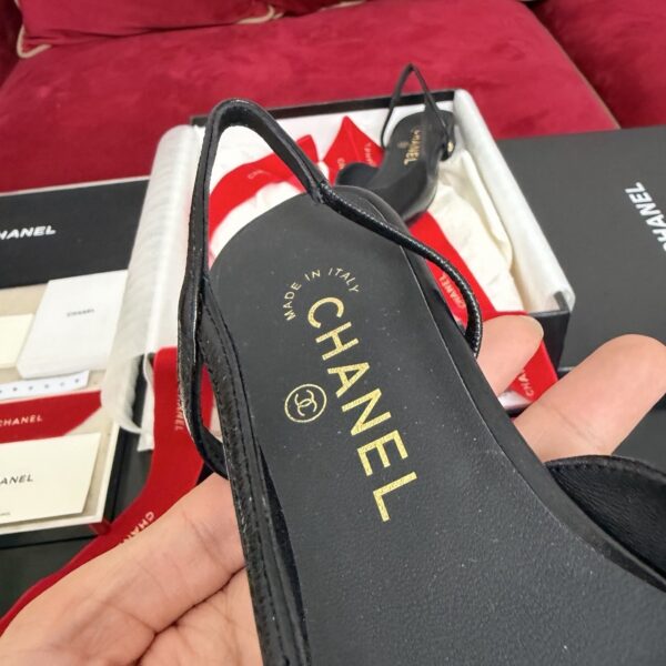 Black & Red Two-Tone Slingback Low-Heel Shoes