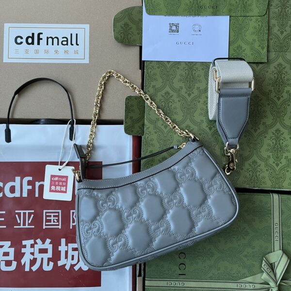 Matelassé Leather Handbag – Blue