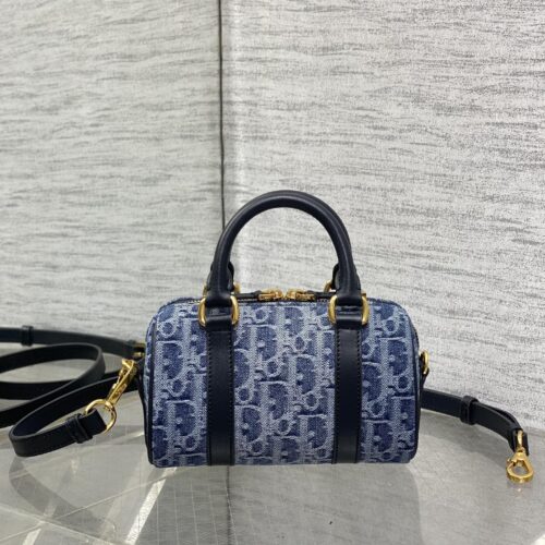 CELINE Mini Groove 16 Bag