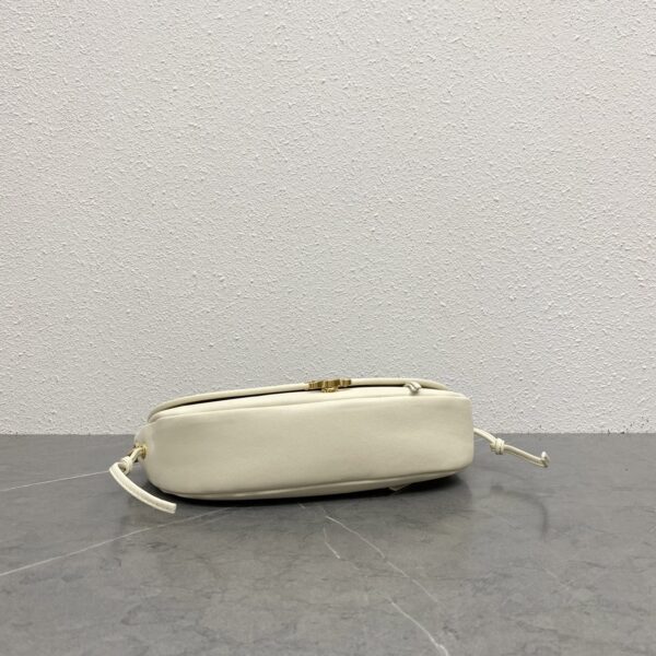 sy_no_FCFD13C8214F629BA37494EBA1BF53EF_3 Halfmoon Small Shoulder Bag – Cotton White