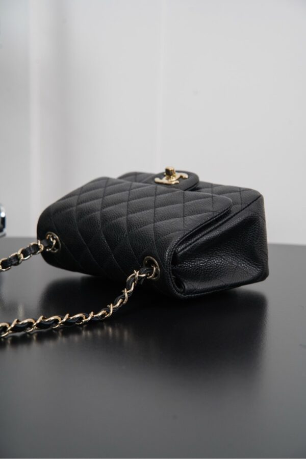 sy_no_FDC2239017A660E6E1894FE31DE85D85_7 Classic Flap Quilted Leather Mini Bag